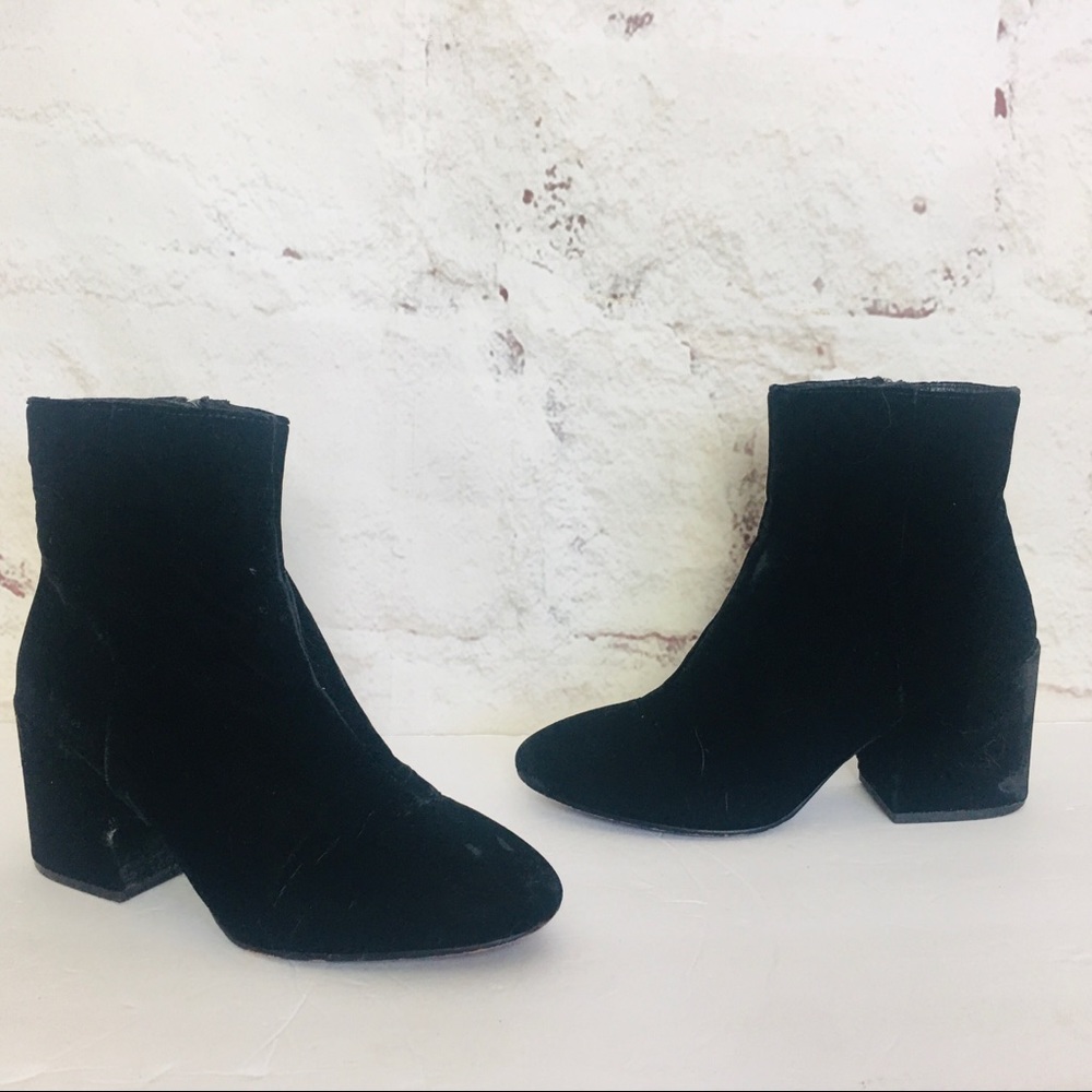 Velvet Ash ankle Booties 38 8